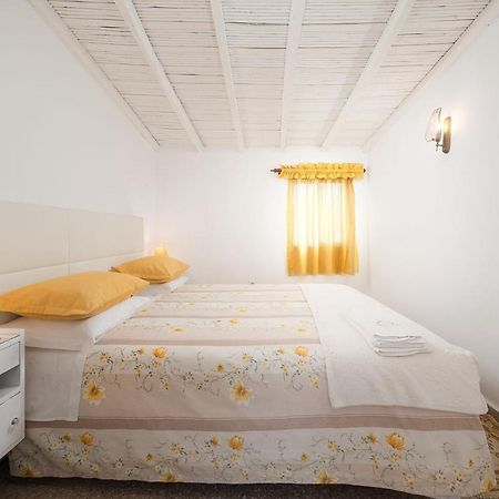 Bed and Breakfast Casa Morais Odeceixe Esterno foto