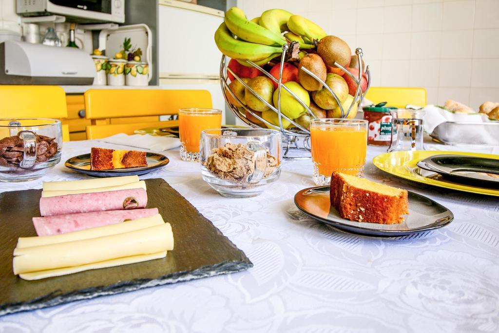 Bed and Breakfast Casa Morais Odeceixe Esterno foto